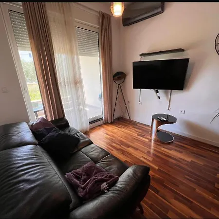 Zeus Znjan Apartment Split